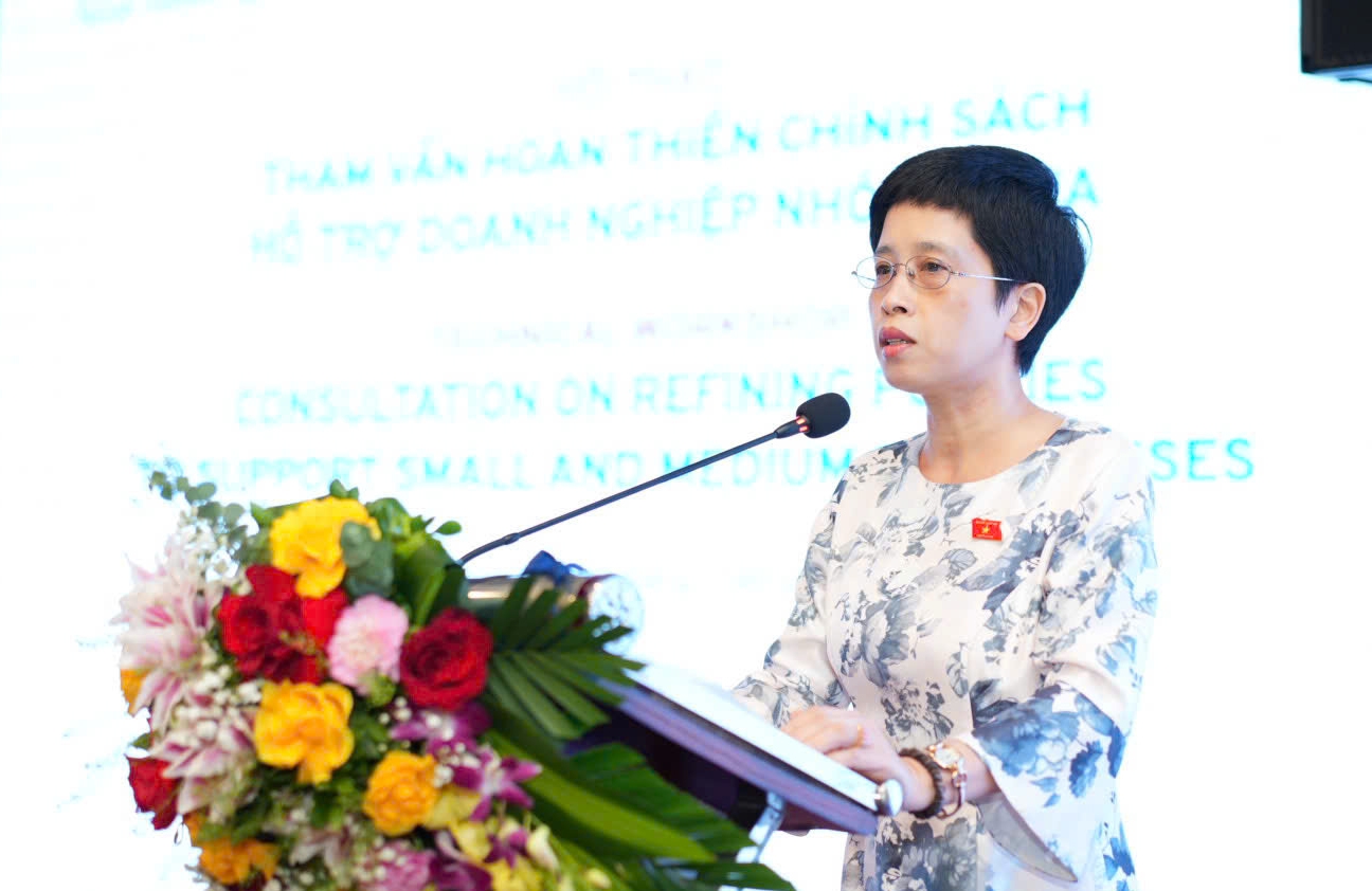 Hoàn thiện khung pháp lý để doanh nghiệp nhỏ và vừa bứt phá trong giai đoạn phát triển mới Hoàn thiện khung pháp lý để doanh nghiệp nhỏ và vừa bứt phá trong giai đoạn phát triển mới