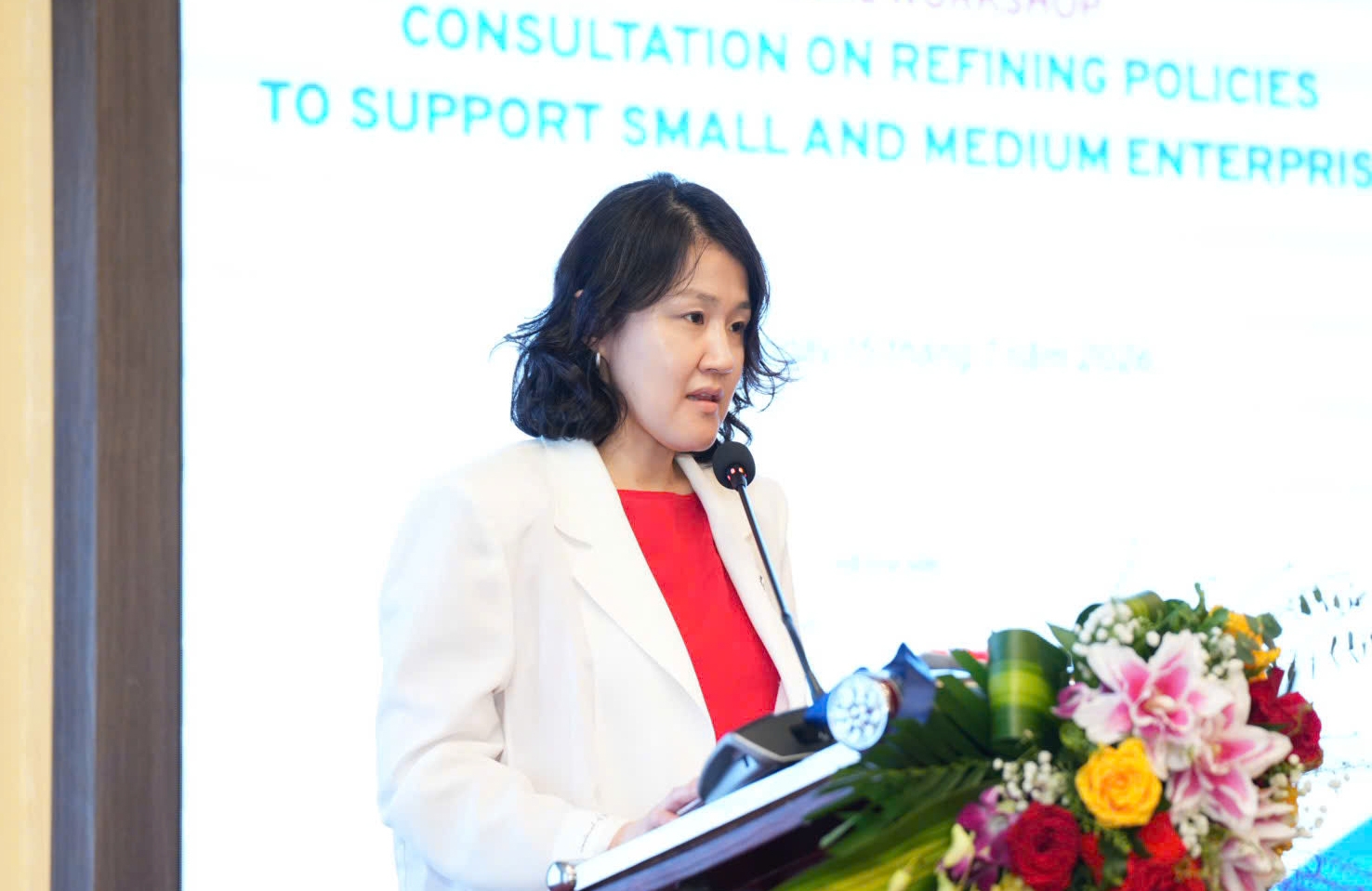 Hoàn thiện khung pháp lý để doanh nghiệp nhỏ và vừa bứt phá trong giai đoạn phát triển mới Hoàn thiện khung pháp lý để doanh nghiệp nhỏ và vừa bứt phá trong giai đoạn phát triển mới