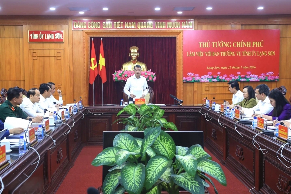 Quang cảnh cuộc làm việc.