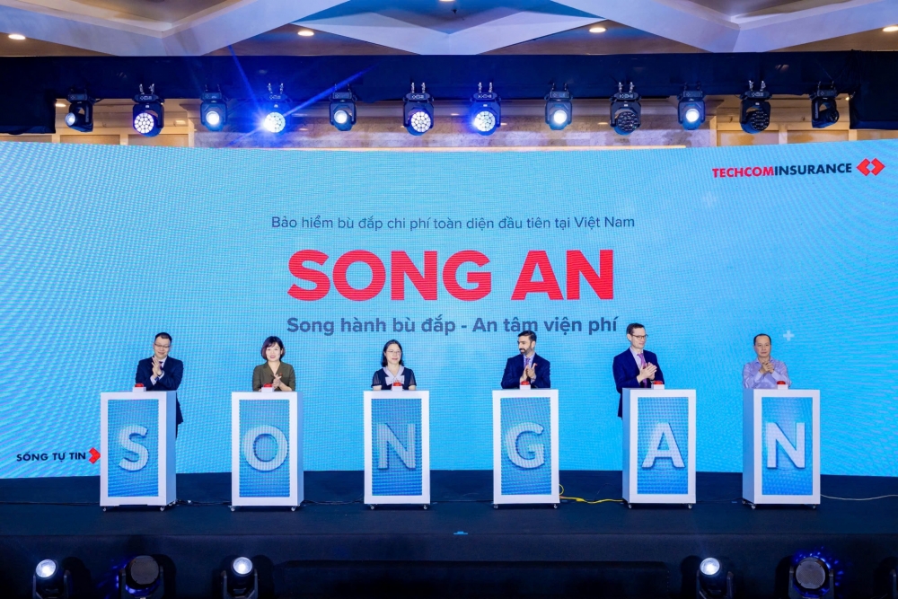 Bảo hiểm bổ sung mở rộng lớp đệm an sinh cho người tham gia BHYT bảo hiểm
