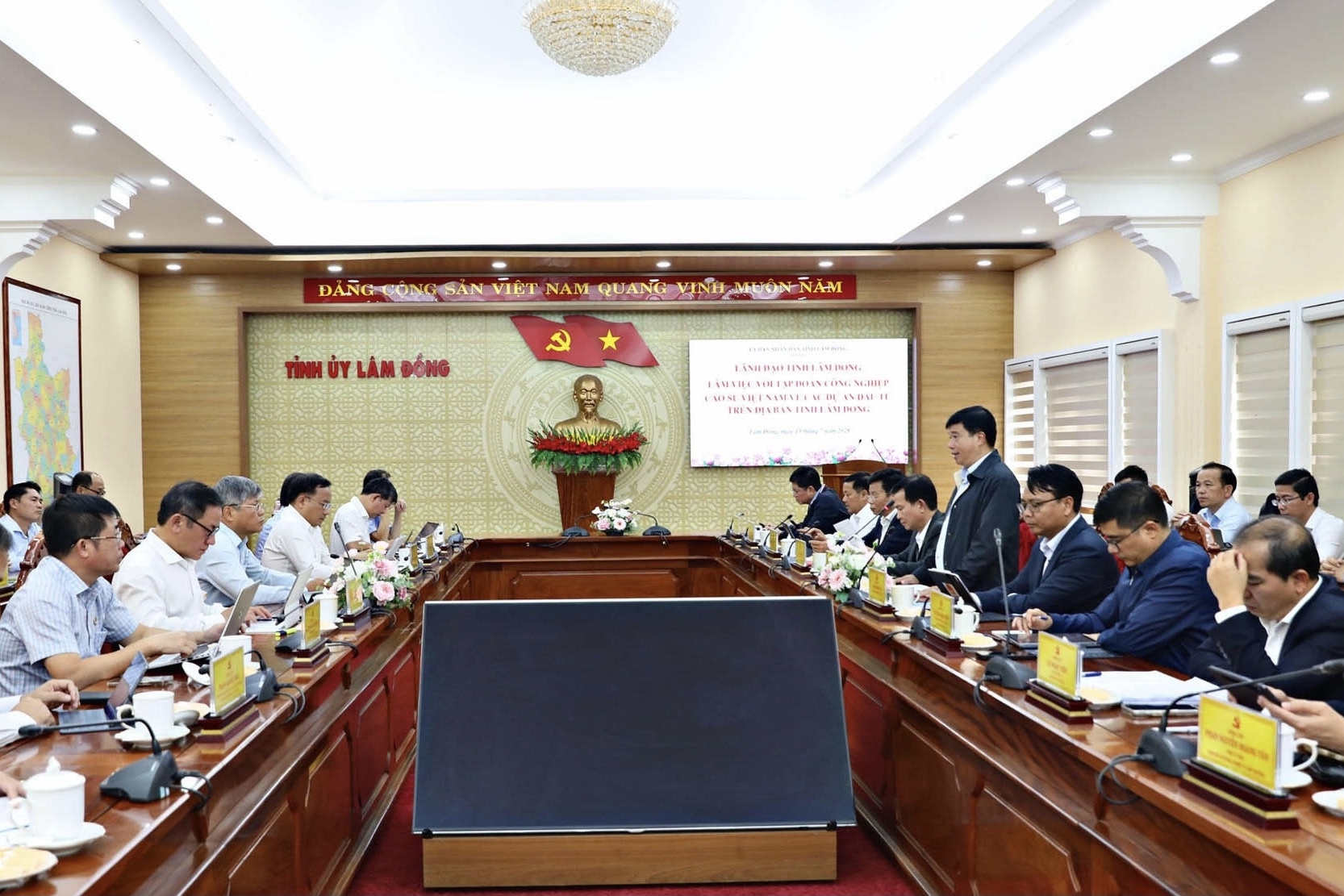 VRG muốn đầu tư gần 42.000 tỷ đồng vào chuỗi dự án khu công nghiệp Lâm Đồng