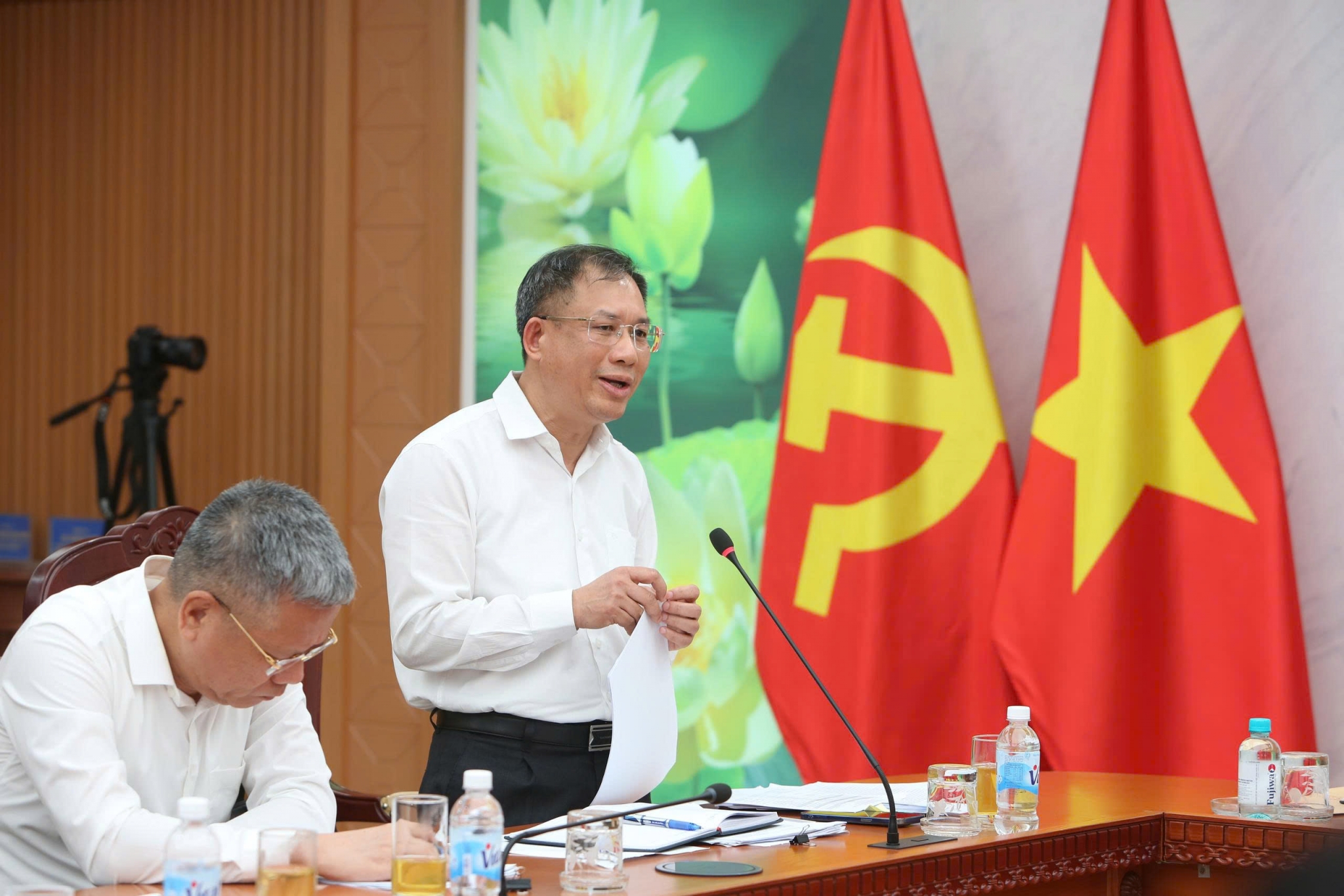Phối hợp đồng bộ, hiệu quả các giải pháp phát triển bảo hiểm xã hội, bảo hiểm y tế Phối hợp đồng bộ, hiệu quả các giải pháp phát triển bảo hiểm xã hội, bảo hiểm y tế