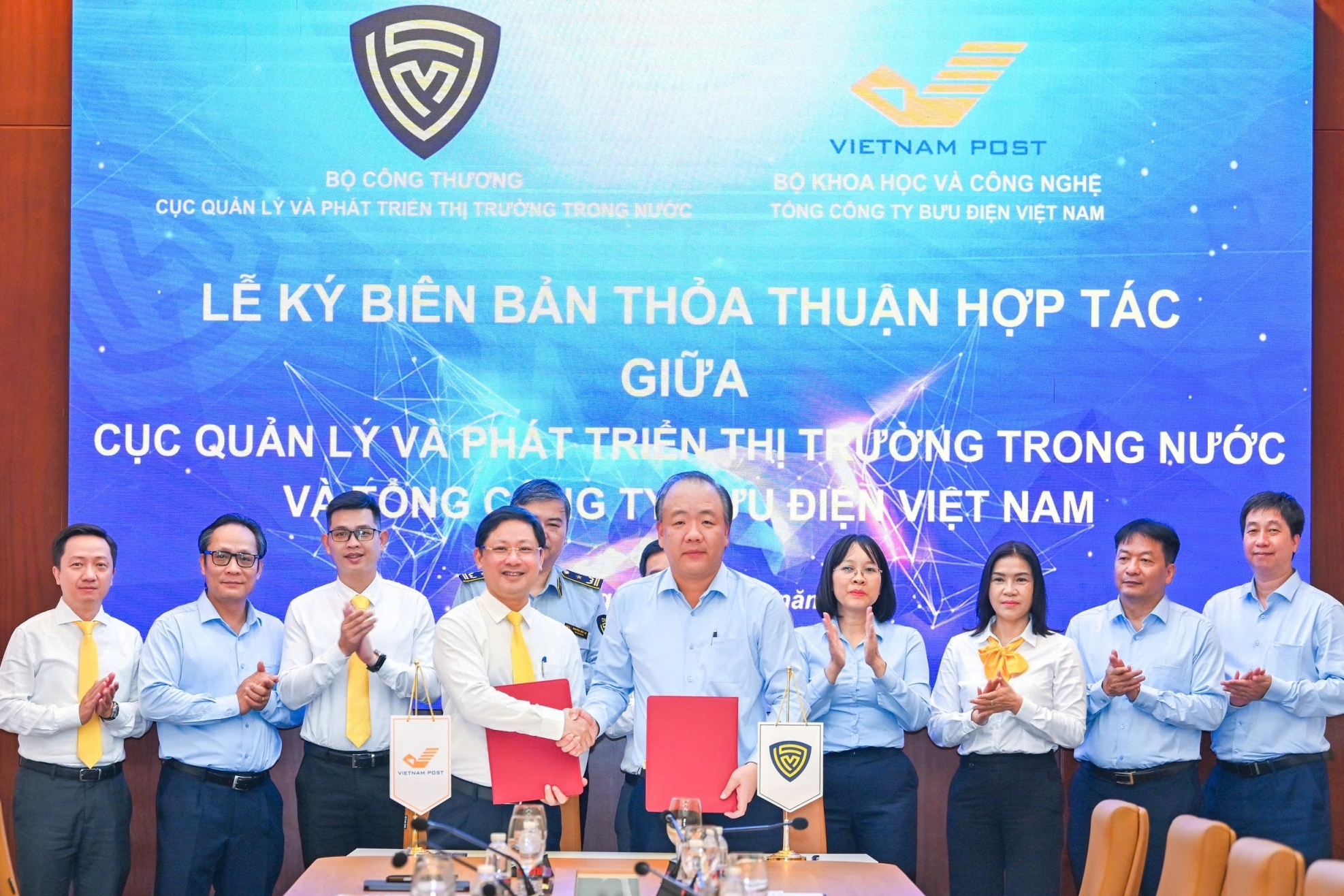 Hợp tác thúc đẩy lưu thông hàng hóa, phát triển thị trường trong nước