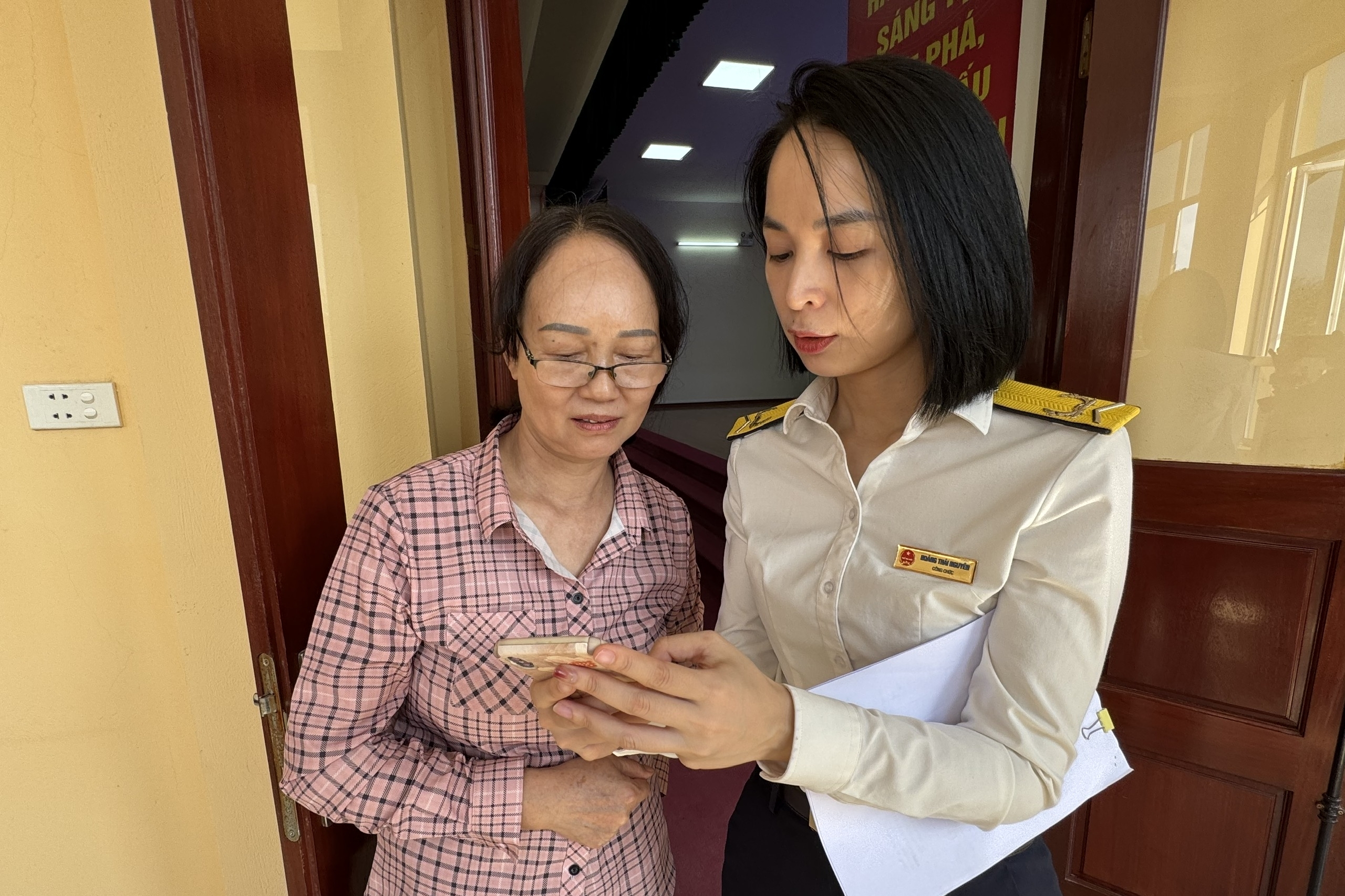 Bộ Tài chính: Tiếp tục nâng cấp eTax Mobile, tạo thuận lợi cho người nộp thuế