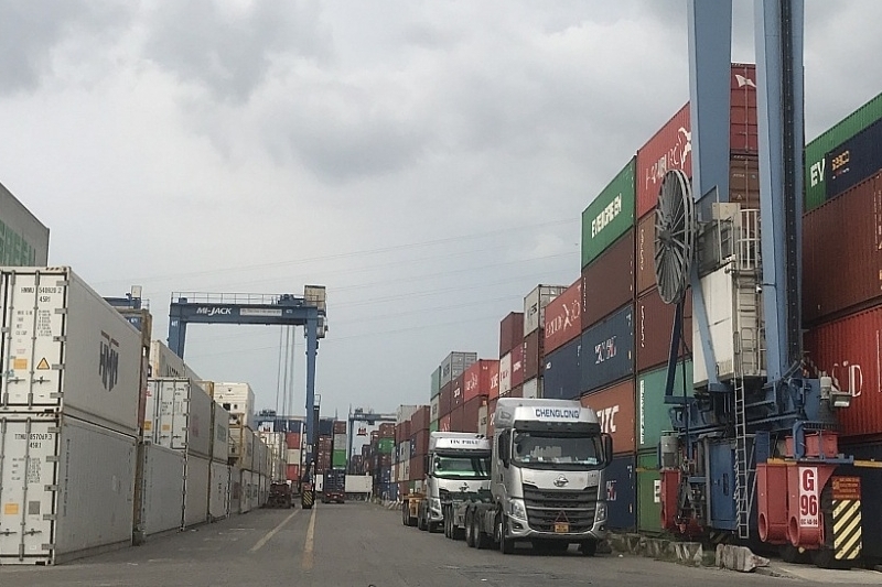 Luật Hải quan sửa đổi: Bài toán xử lý điểm nghẽn hàng tồn đọng ảnh hưởng đến môi trường