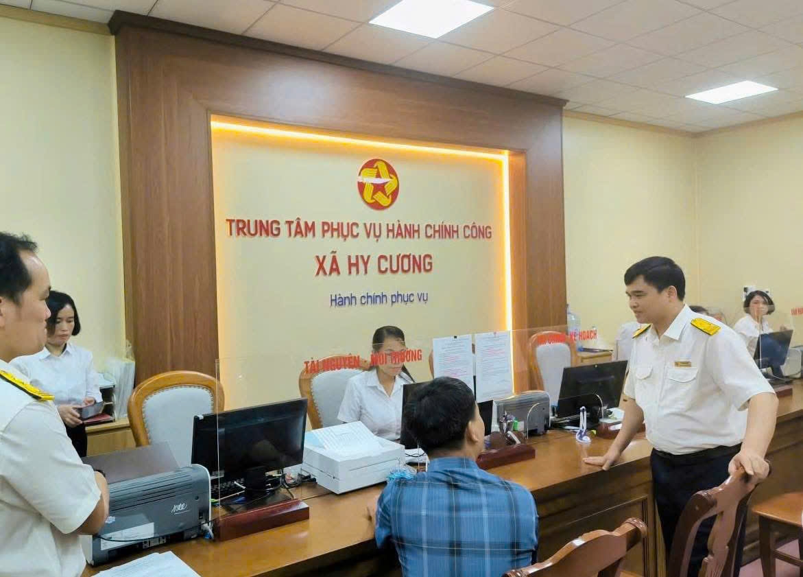 Ngành Thuế triển khai nhiều giải pháp hỗ trợ người nộp thuế thực hiện nghĩa vụ thuế một cách thuận lợi.