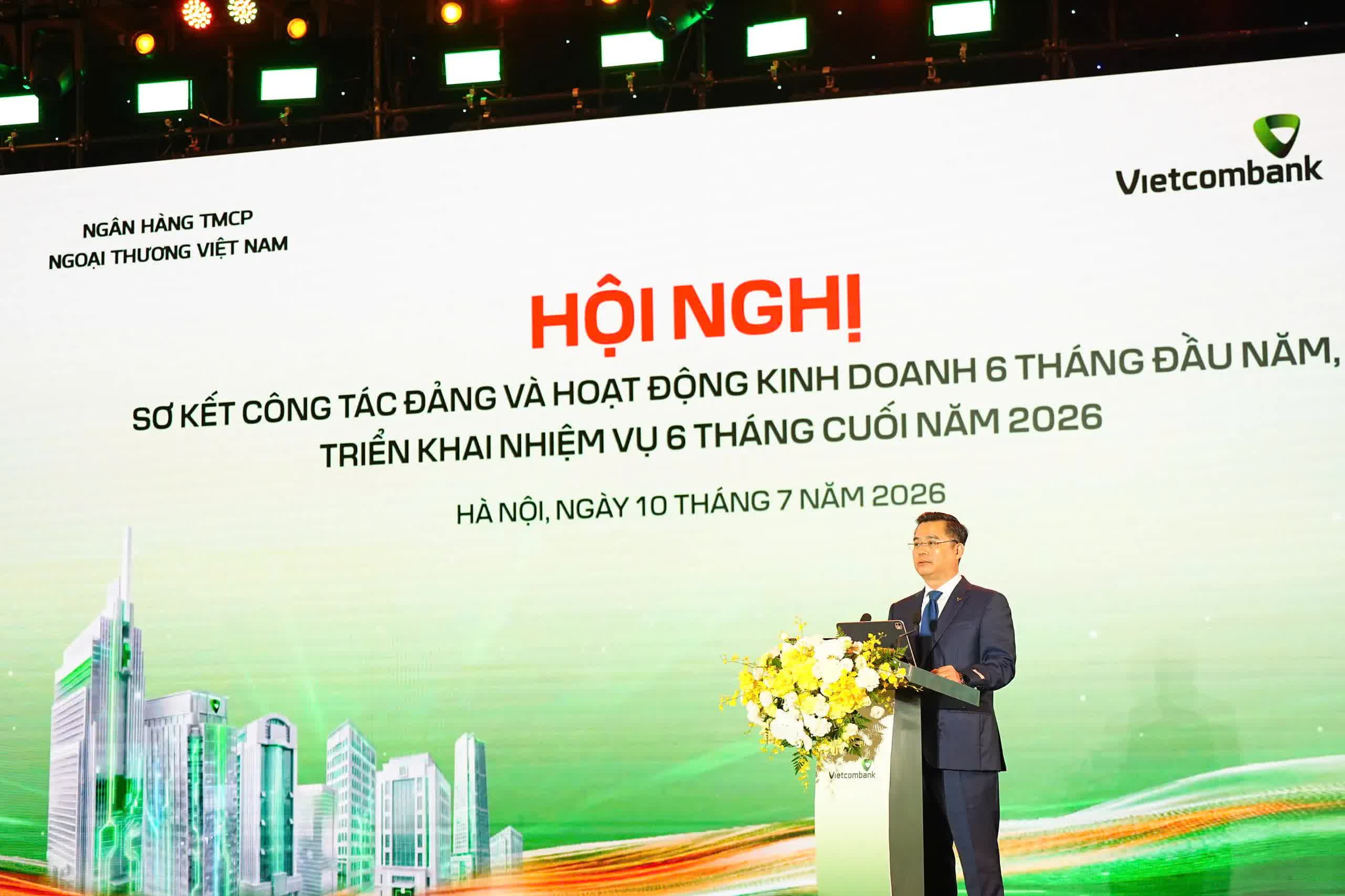 Chủ tịch HĐQT Vietcombank: Cần mở rộng kênh huy động vốn quốc tế cho mục tiêu tăng trưởng 2 con số Chủ tịch HĐQT Vietcombank: Cần mở rộng kênh huy động vốn quốc tế cho mục tiêu tăng trưởng 2 con số