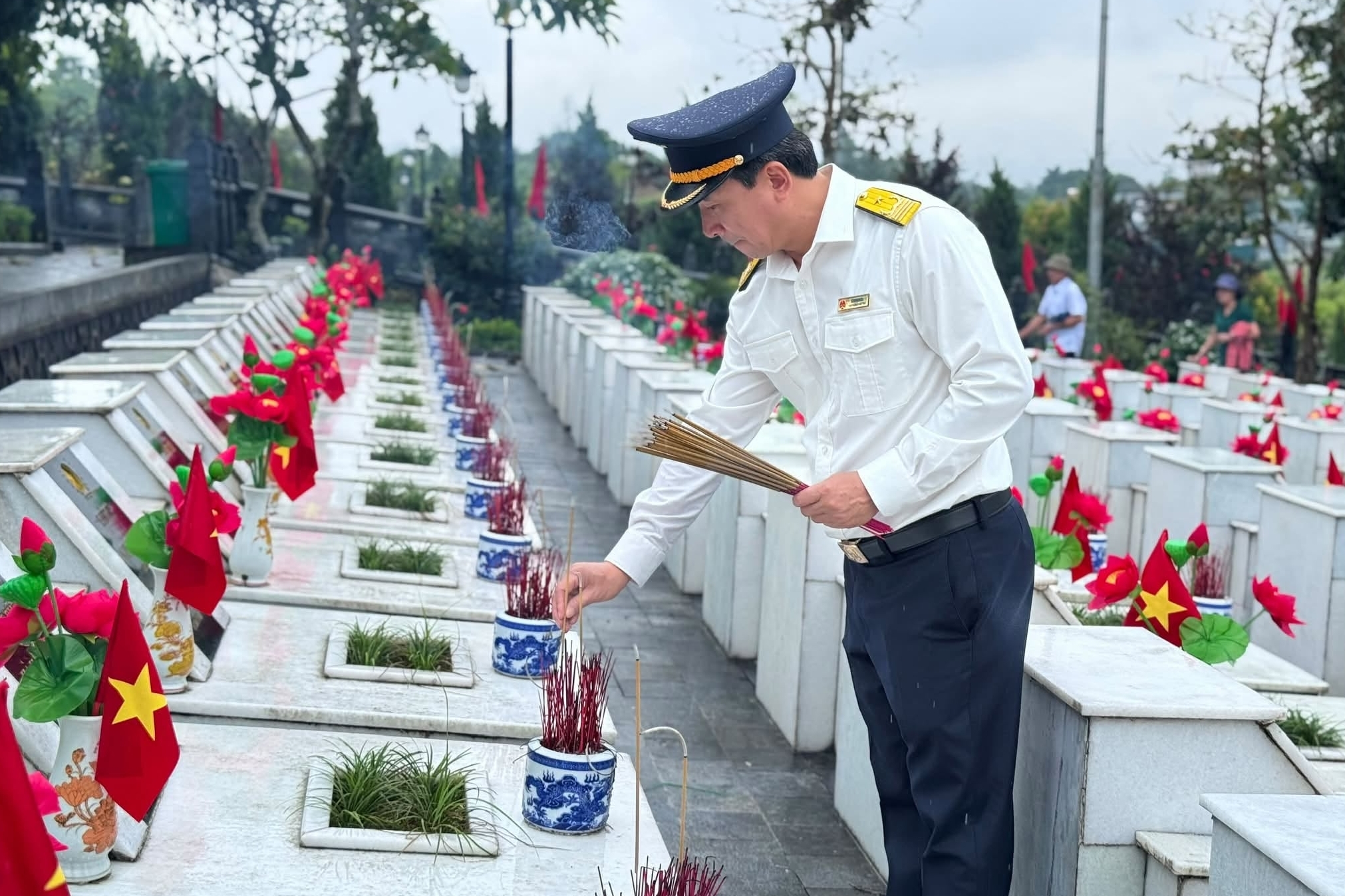 Tuổi trẻ Thuế tỉnh Tuyên Quang lan tỏa đạo lý "Uống nước nhớ nguồn"