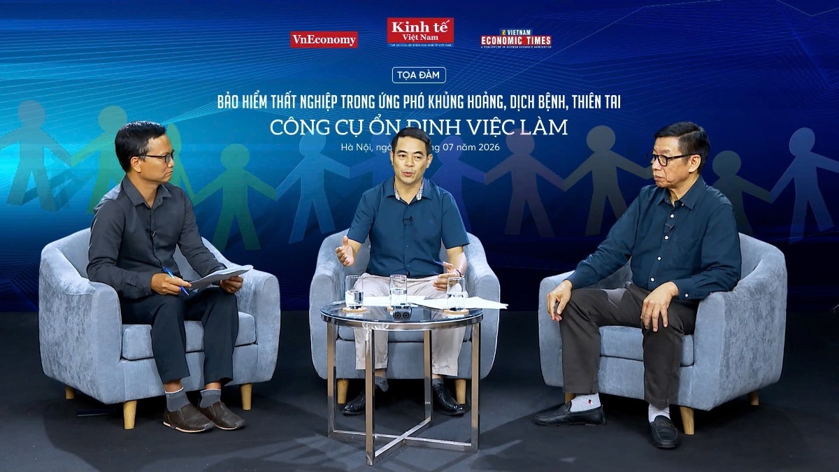 Điểm tựa cho người lao động trước những cú sốc của nền kinh tế