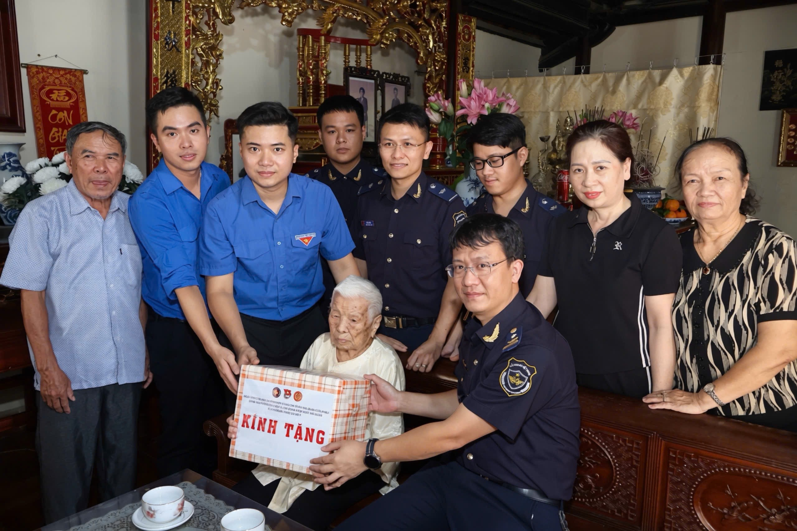 Hải quan khu vực III tổ chức các hoạt động tri ân tại Hải Phòng