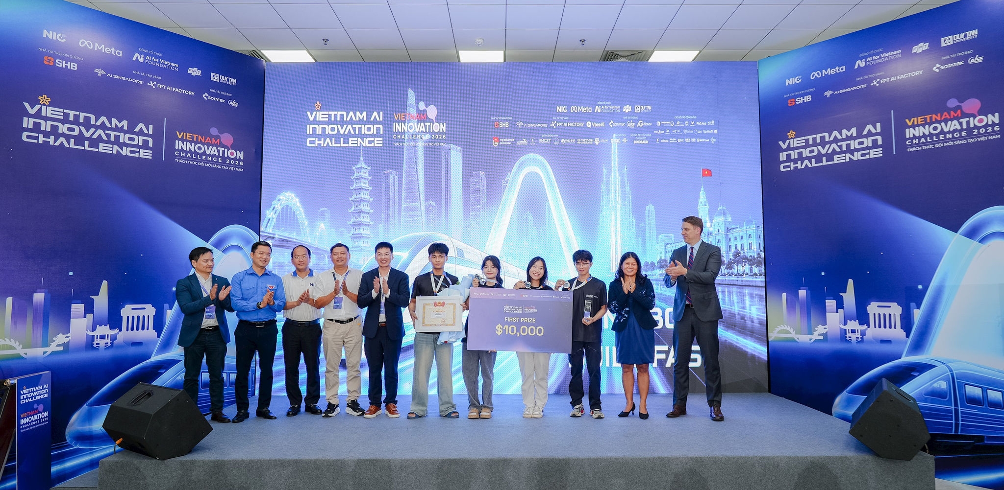 Bài toán từ doanh nghiệp sẽ thúc đẩy công nghệ chiến lược phát triển Bài toán từ doanh nghiệp sẽ thúc đẩy công nghệ chiến lược phát triển