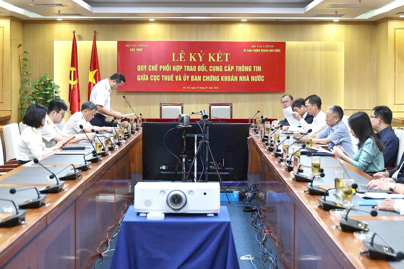 Trao đổi thông tin thuế: Cục Thuế lưu ý nhiều quy định mới