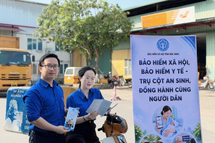 UBND tỉnh Bắc Ninh khen thưởng 20 đơn vị phát triển bảo hiểm xã hội tự nguyện hiệu quả