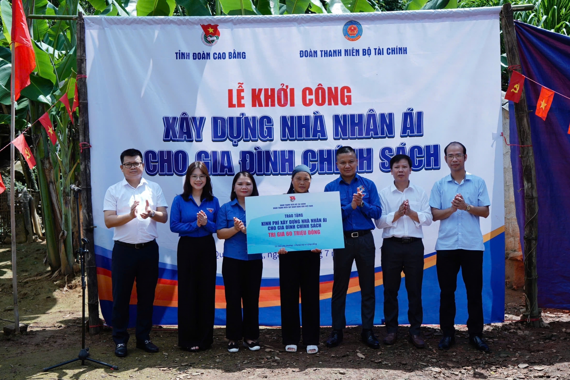 Tuổi trẻ Bộ Tài chính viết tiếp hành trình tri ân nơi biên cương Cao Bằng