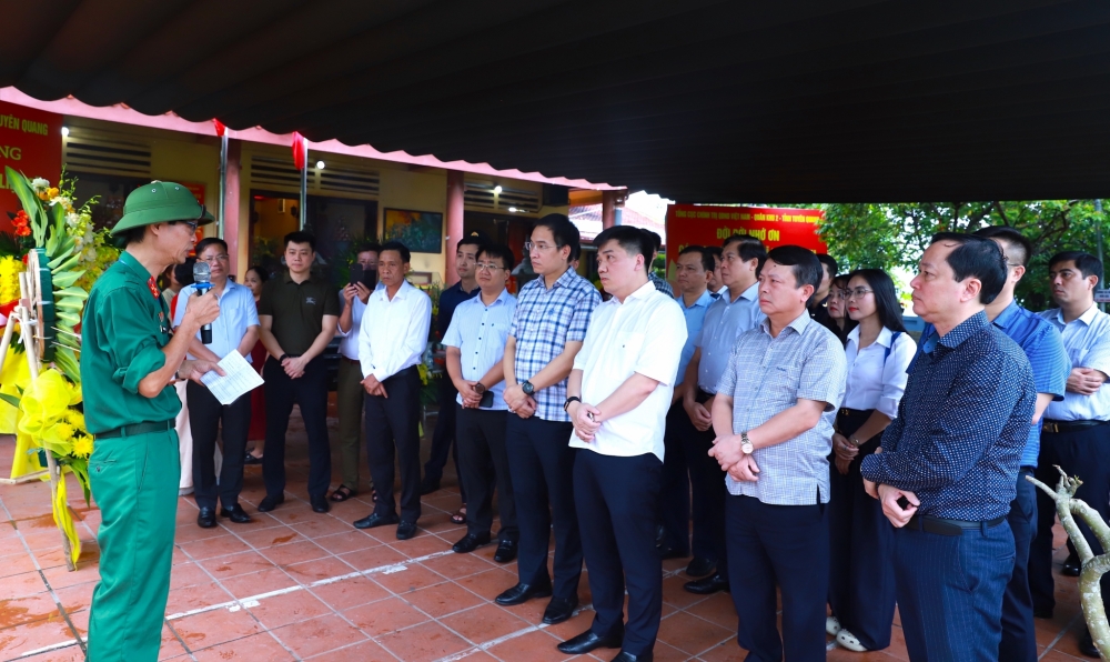 Hành trình về nguồn Vị Xuyên: Khắc ghi đạo lý tri ân, uống nước nhớ nguồn