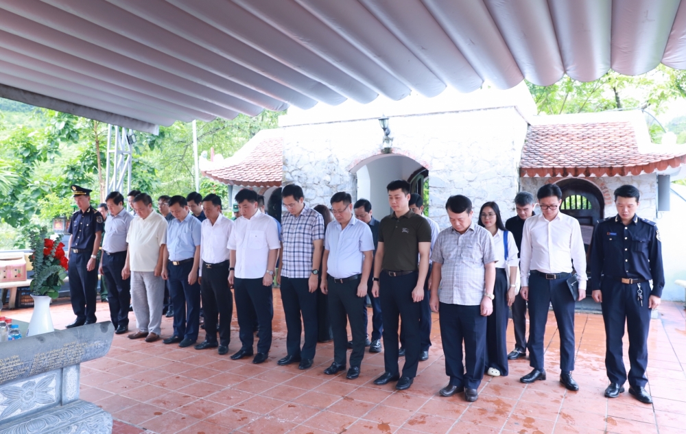 Hành trình về nguồn Vị Xuyên: Khắc ghi đạo lý tri ân, uống nước nhớ nguồn