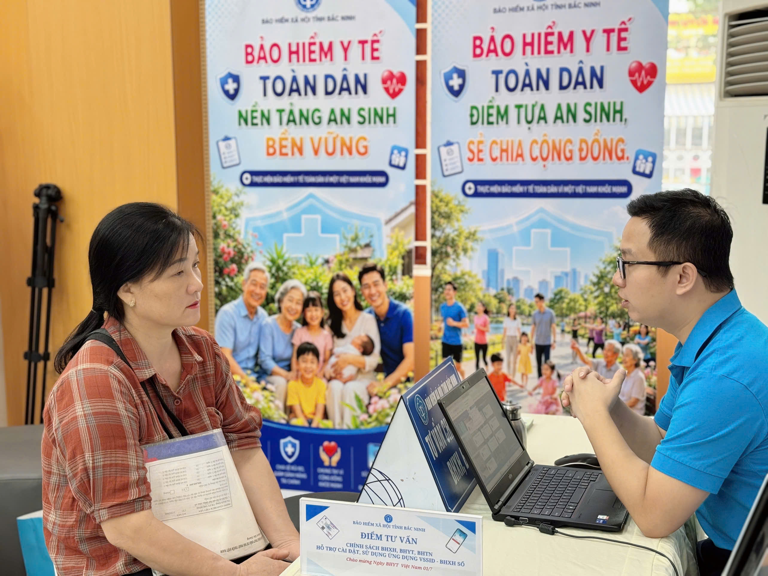 Bắc Ninh: Chính sách đi vào cuộc sống, 2 lao động nữ đầu tiên được hưởng chế độ thai sản theo quy định mới