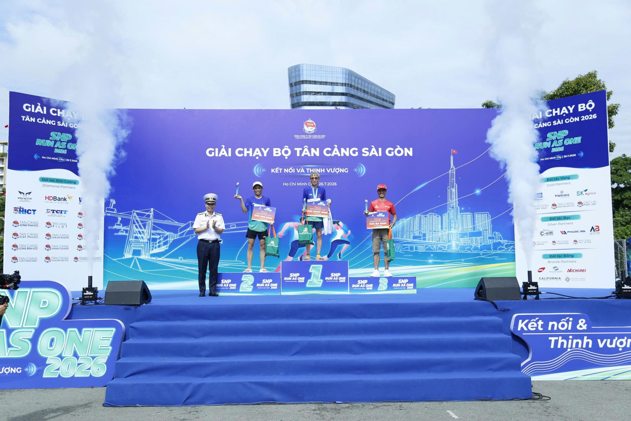 Giải chạy SNP Run As One 2026 quy tụ gần 2.000 vận động viên từ cộng đồng cảng biển và logistics Giải chạy SNP Run As One 2026 quy tụ gần 2.000 vận động viên từ cộng đồng cảng biển và logistics