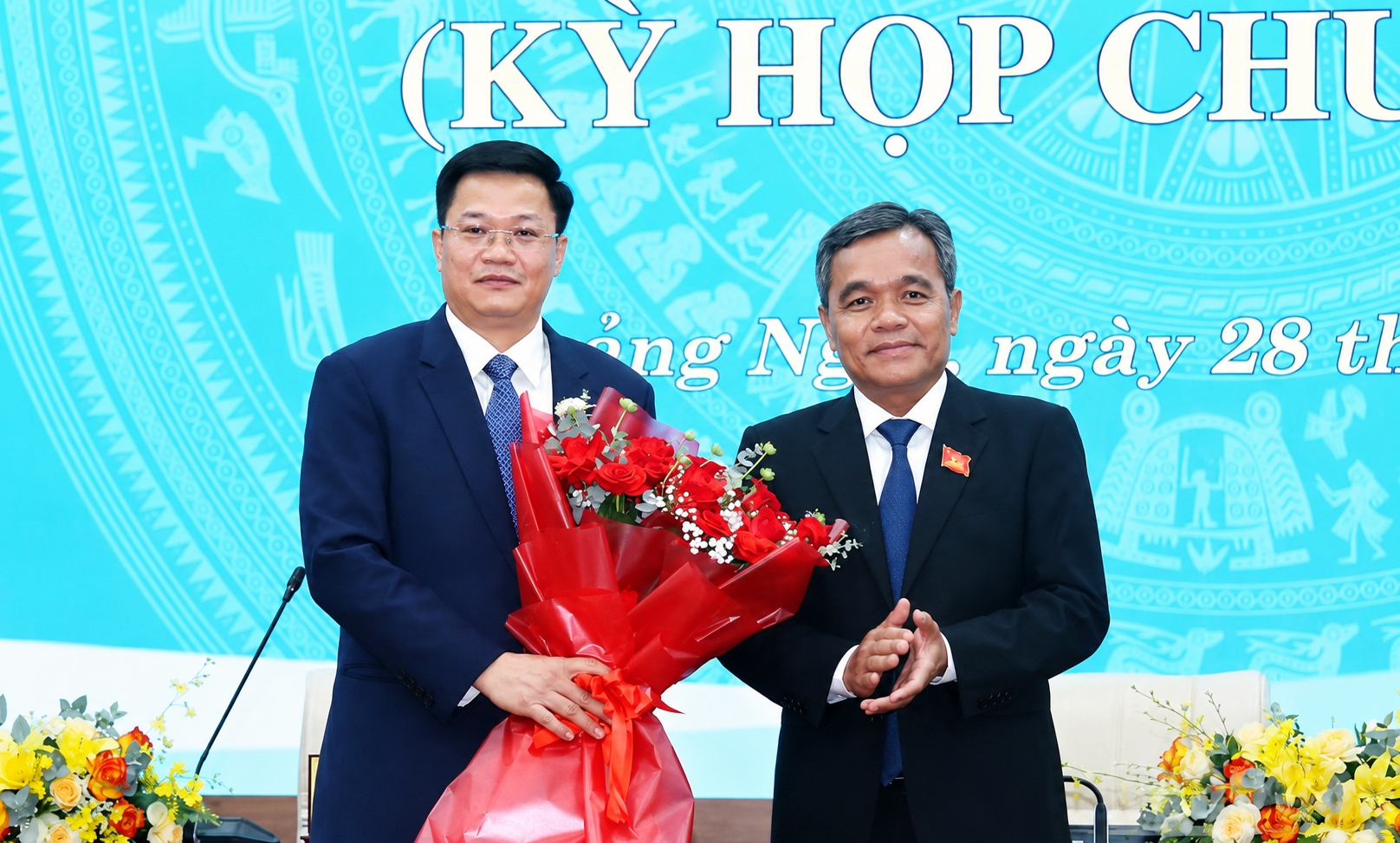 Ông Nguyễn Đức Tâm được bầu giữ chức Chủ tịch UBND tỉnh Quảng Ngãi Ông Nguyễn Đức Tâm được bầu giữ chức Chủ tịch UBND tỉnh Quảng Ngãi