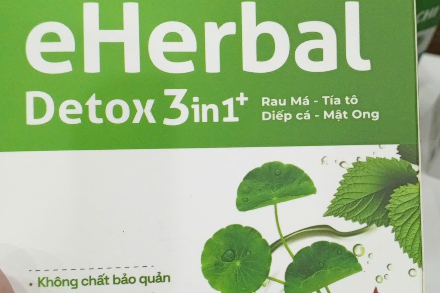Tiêu hủy lô bột rau vi phạm khoảng 2,66 tỷ đồng
