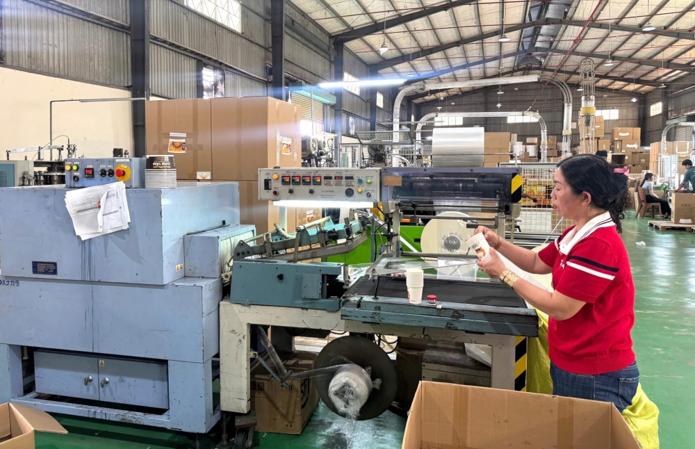 Hoạt động sản xuất của doanh nghiệp TP. Hồ Chí Minh phục hồi nhưng vẫn chịu áp lực chi phí. Ảnh: T.D Doanh nghiệp TP. Hồ Chí Minh cần thêm “đòn bẩy” để bứt phá
