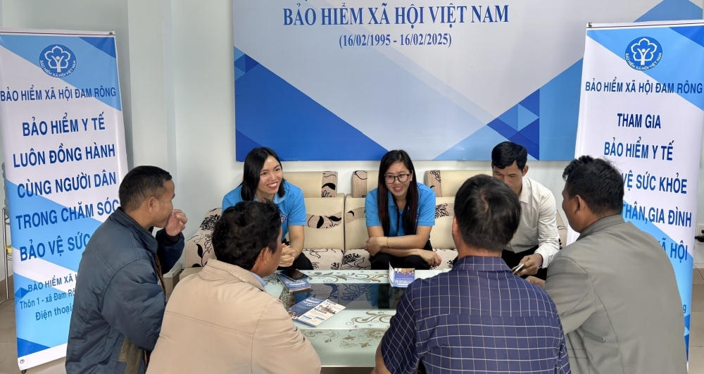 bảo hiểm y tế 