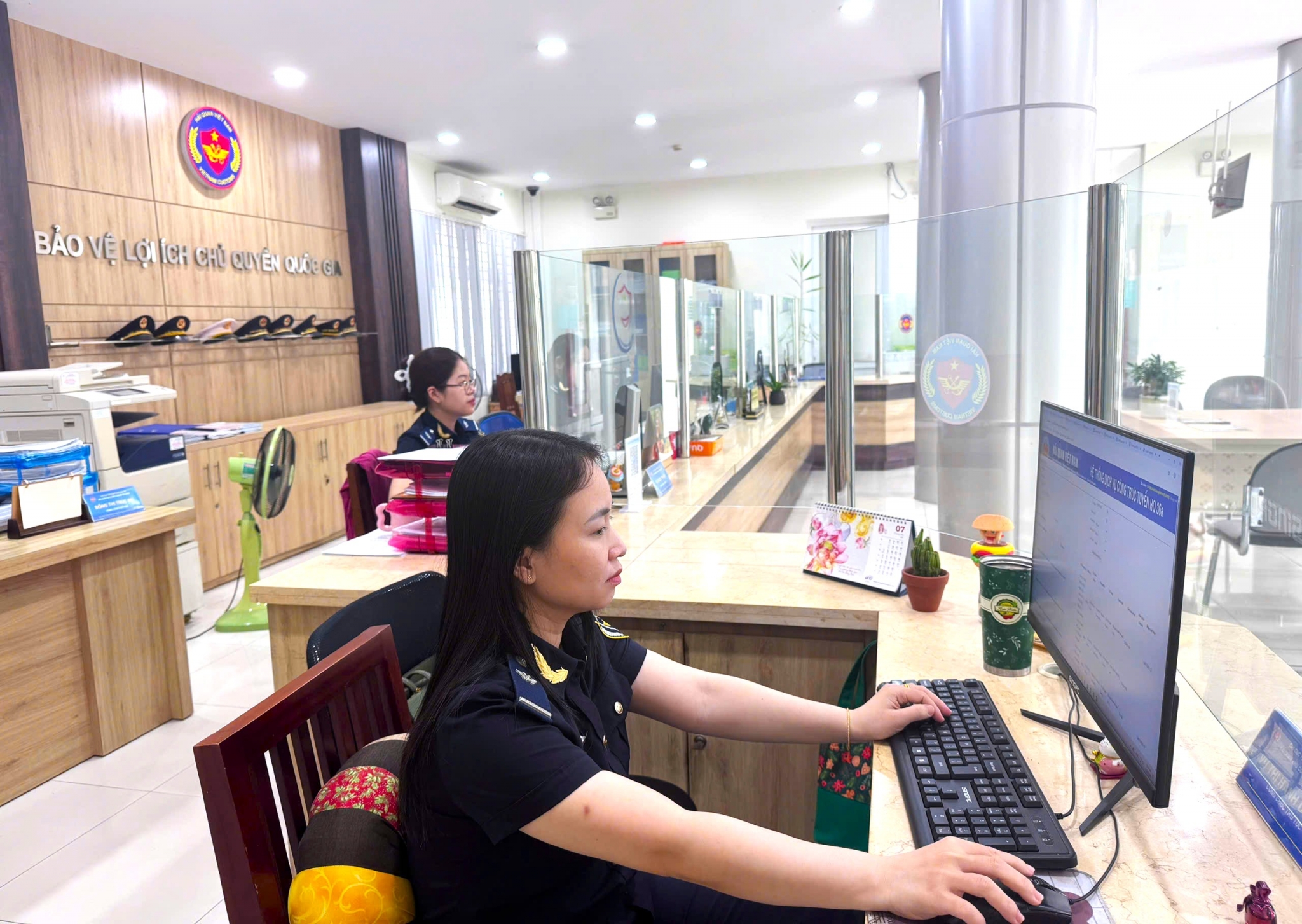 Hoạt động nghiệp vụ của công chức Hải quan khu vực XII. 