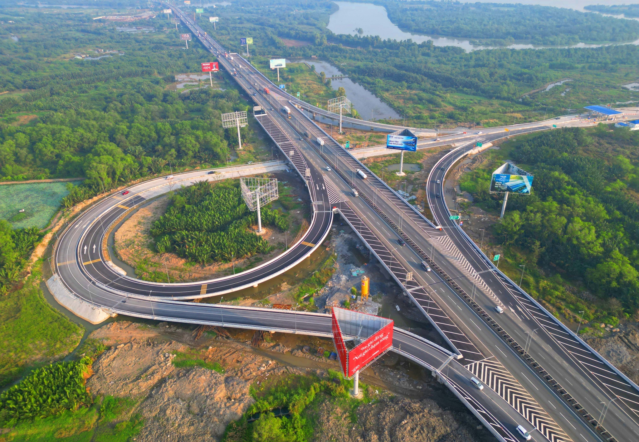 Đổi mới thể chế tài chính, kiến tạo động lực tăng trưởng thể chế tài chính