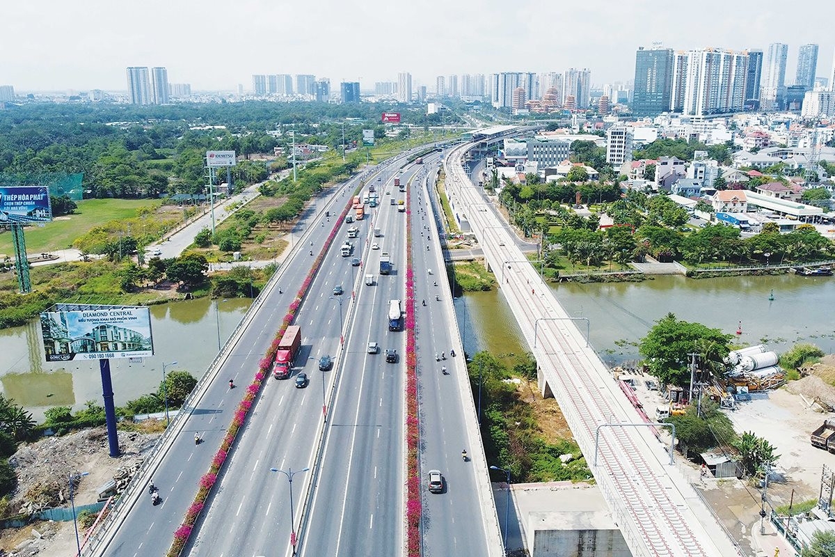 Muốn tăng trưởng 2 con số phải rút ngắn thời gian đưa vốn vào nền kinh tế