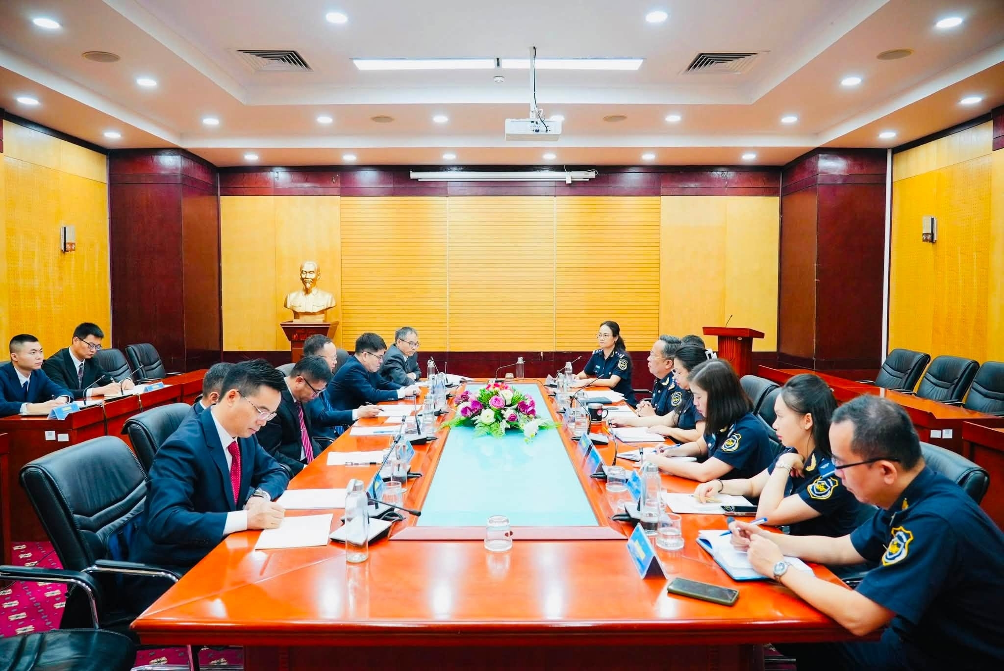 Chống buôn lậu