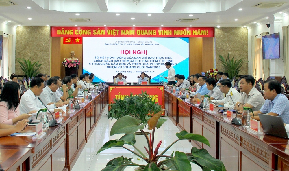 Chỉ đạo loạt nhiệm vụ mới trong phát triển bảo hiểm xã hội, bảo hiểm y tế ở An Giang