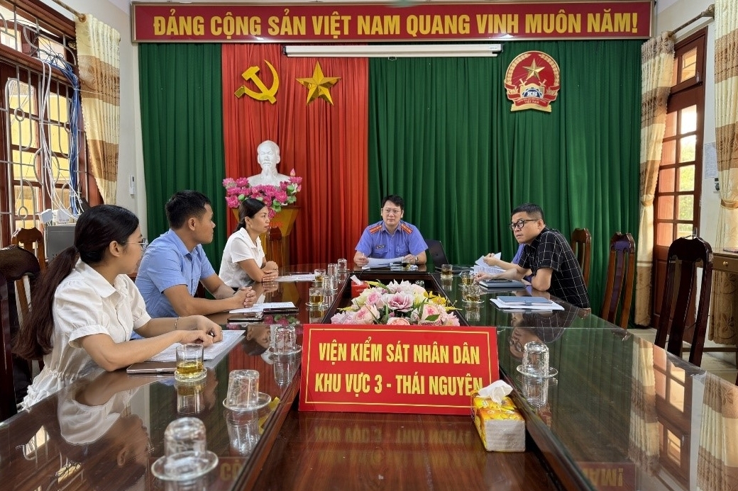 Chủ động các giải pháp, duy trì số chậm đóng bảo hiểm xã hội, bảo hiểm y tế ở mức thấp