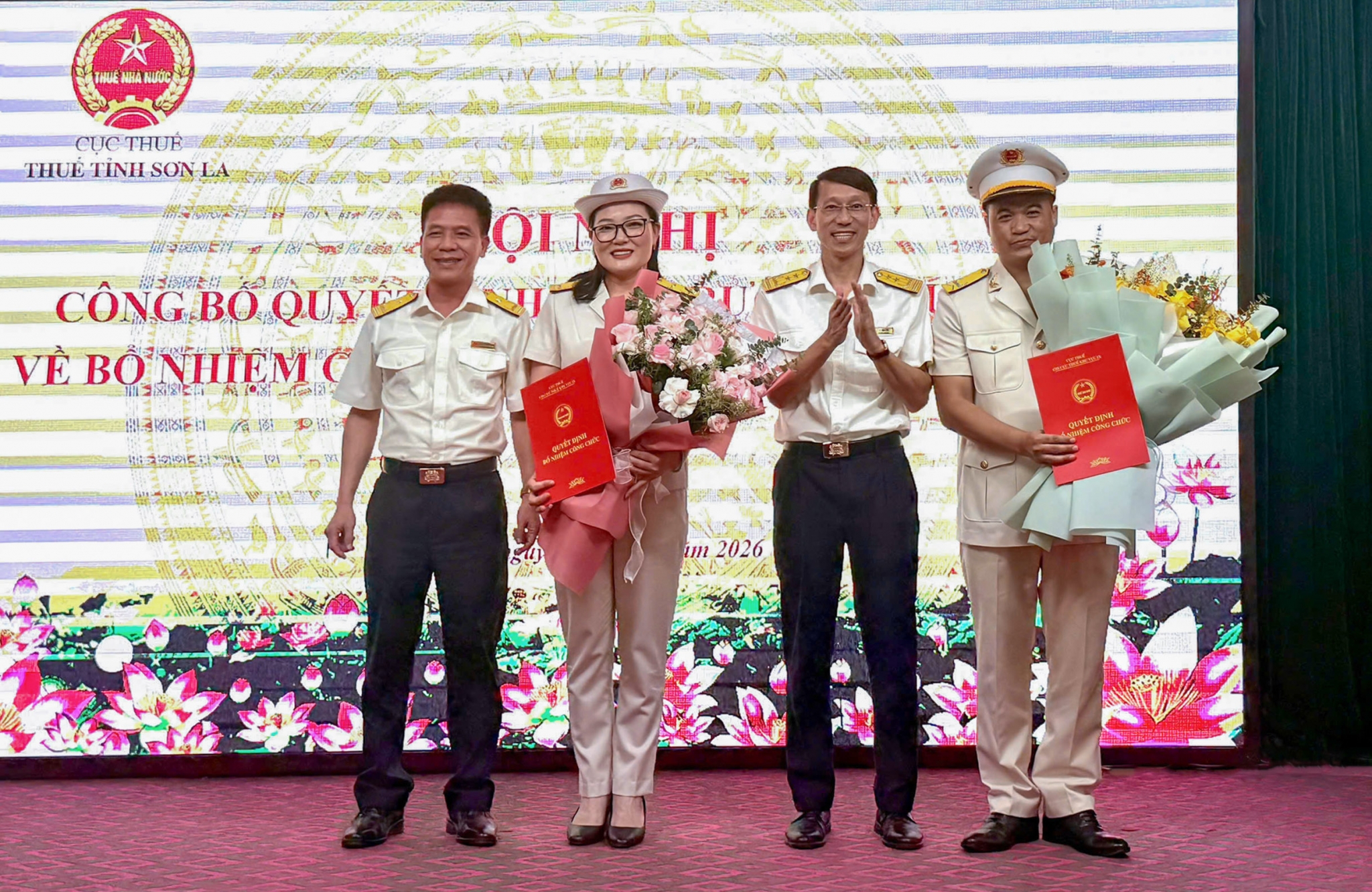 Thuế tỉnh Sơn La: Kiện toàn các chức danh lãnh đạo Thuế cơ sở 3 và Thuế cơ sở 4