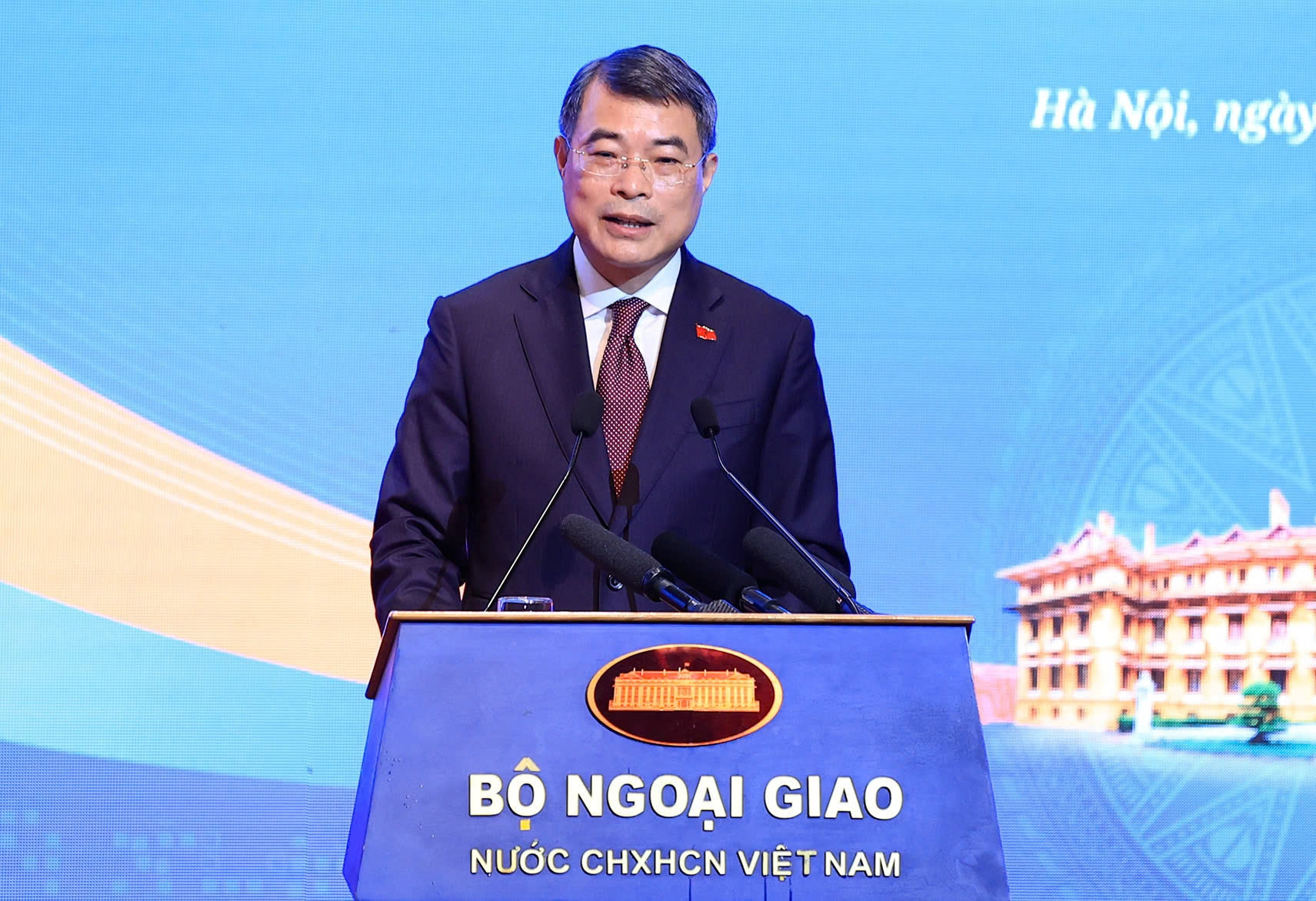 Ngoại giao phục vụ phát triển đất nước trong giai đoạn mới Ngoại giao phục vụ phát triển đất nước trong giai đoạn mới