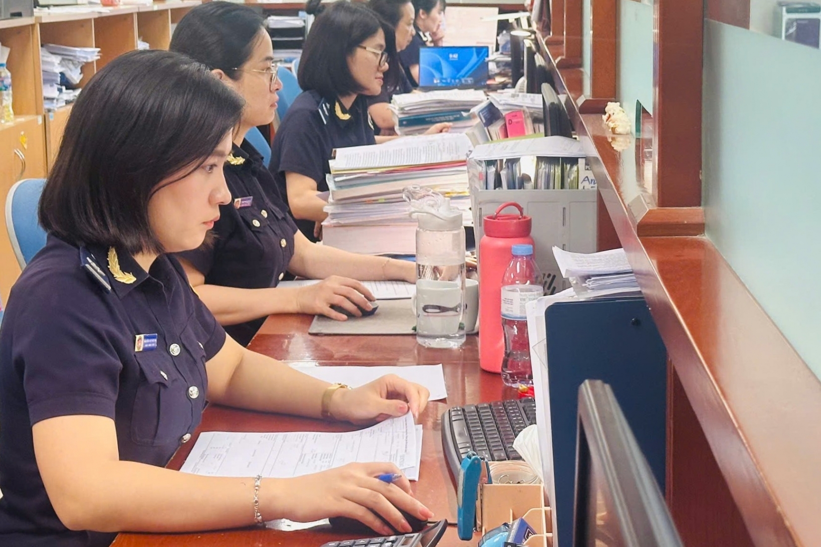 Hải quan khu vực I giải quyết thủ tục cho hơn 1,3 triệu tờ khai