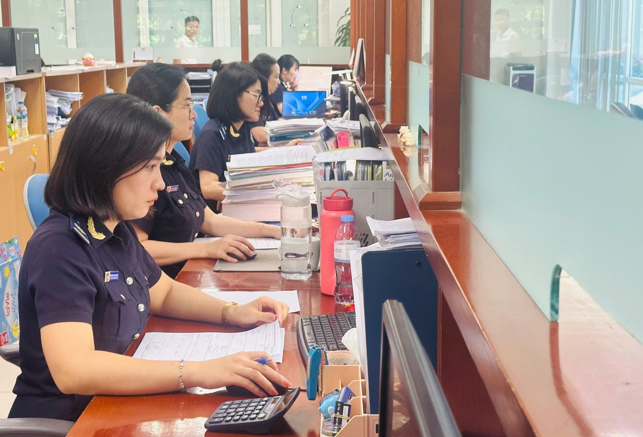Hải quan khu vực I giải quyết thủ tục cho hơn 1,3 triệu tờ khai