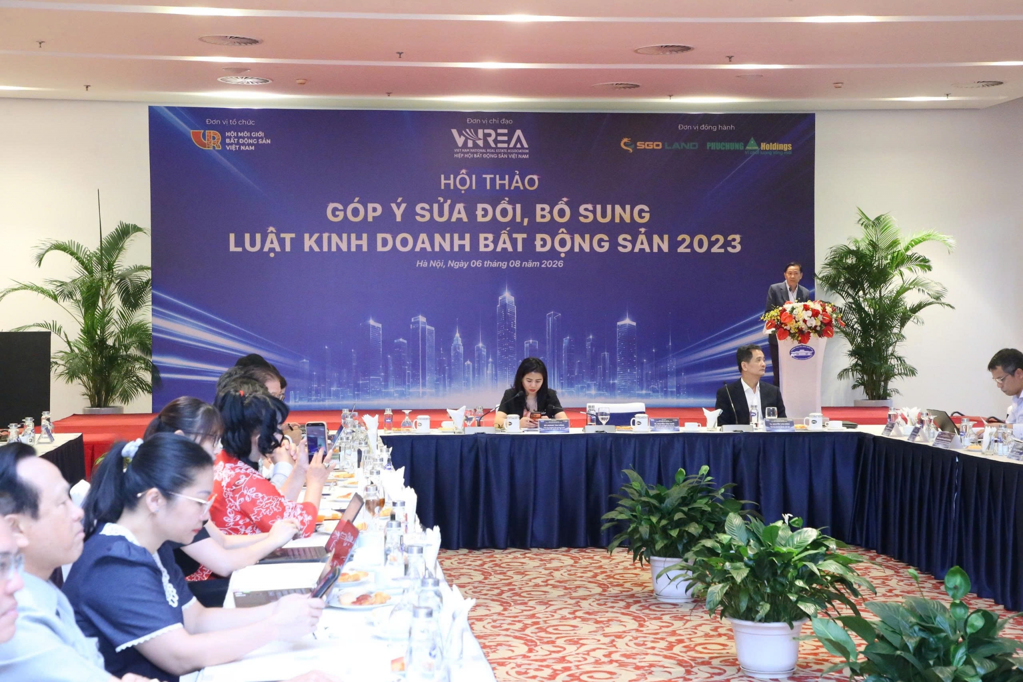 Sửa Luật Kinh doanh bất động sản để khơi thông nguồn lực phát triển Sửa Luật Kinh doanh bất động sản: Gỡ điểm nghẽn, khơi thông nguồn lực phát triển