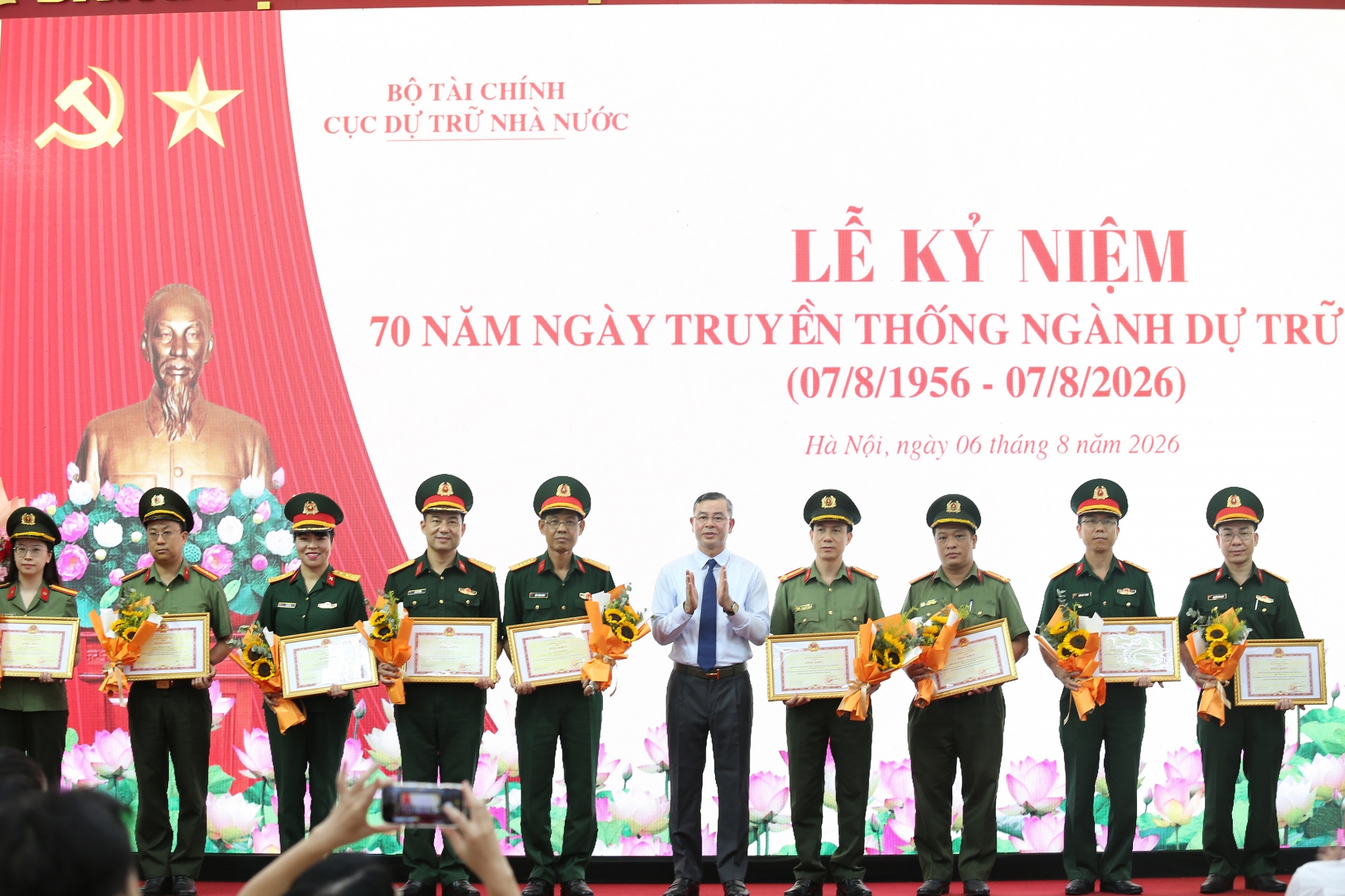 Ngành Dự trữ Nhà nước tiếp tục phát triển, đóng góp tích cực cho ngành Tài chính Ngành Dự trữ Nhà nước tiếp tục phát triển, đóng góp tích cực cho ngành Tài chính
