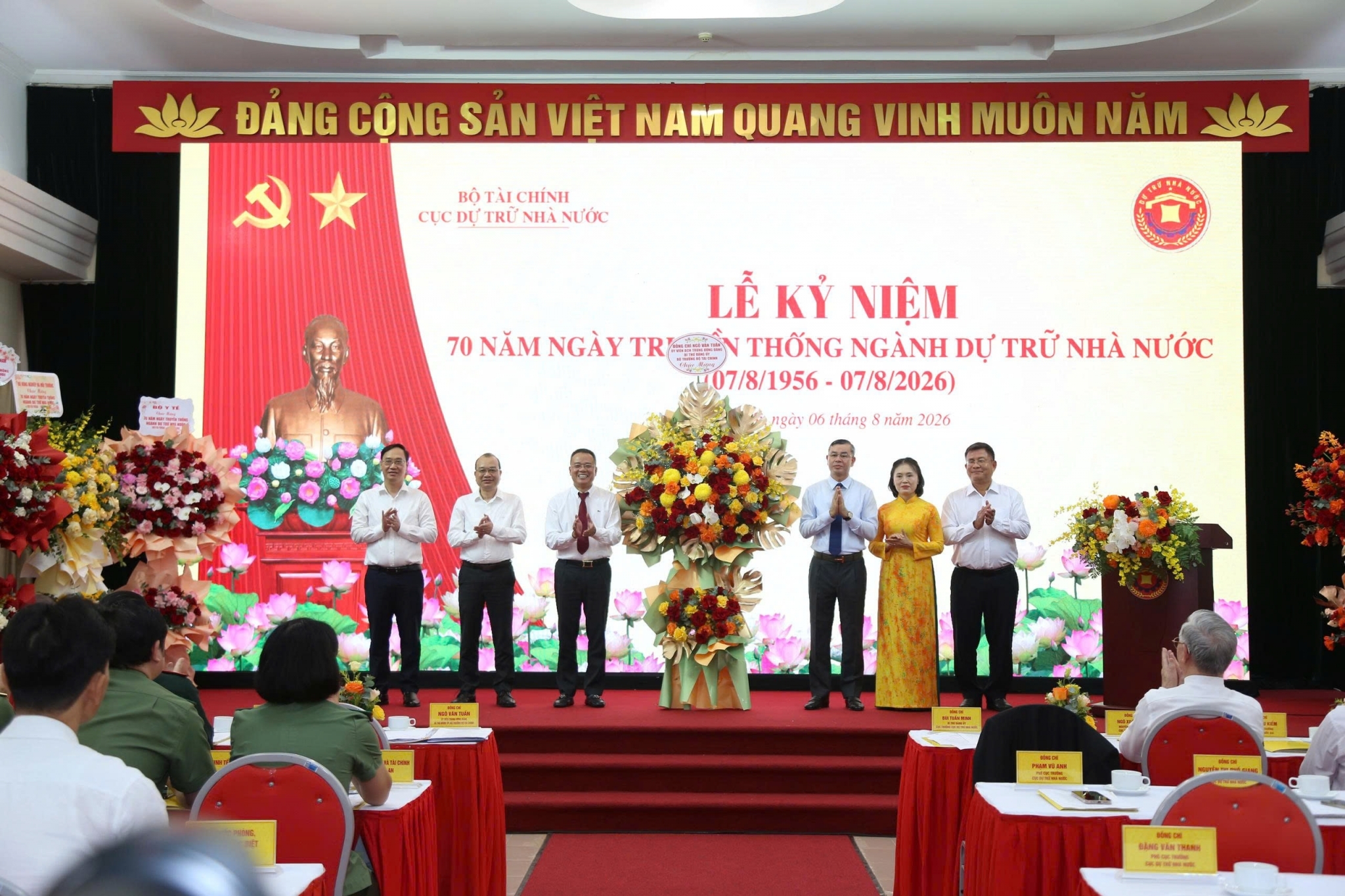 Chùm ảnh: Lễ Kỷ niệm 70 năm Ngày truyền thống ngành Dự trữ Nhà nước