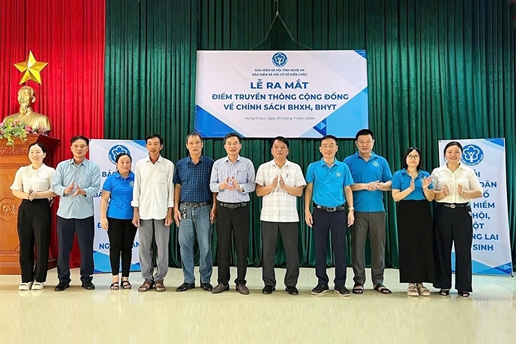 Cán bộ cơ sở - những “đại sứ truyền thông” chính sách bảo hiểm xã hội, bảo hiểm y tế
