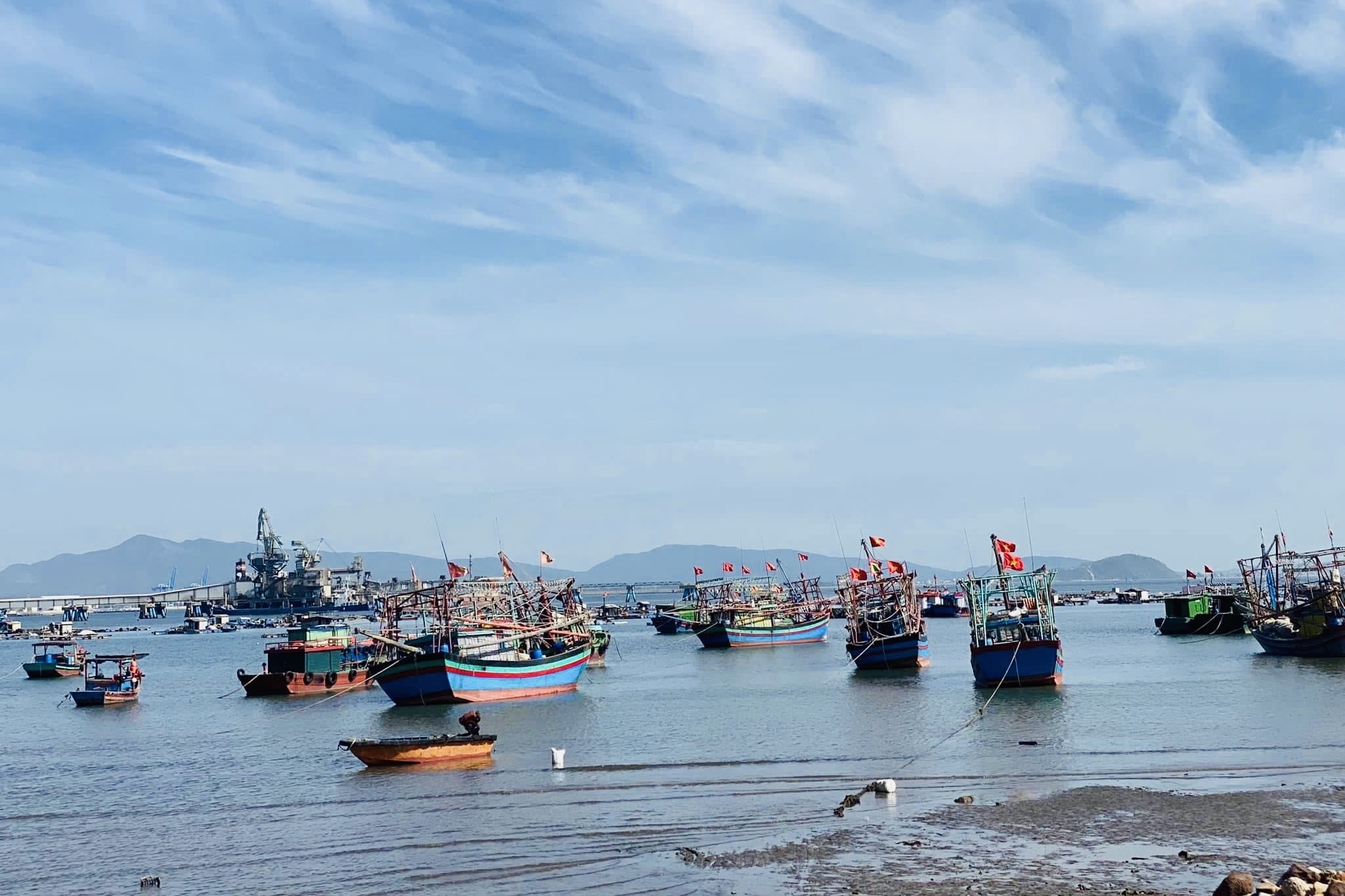 9 nhiệm vụ trọng tâm xây dựng Việt Nam trở thành quốc gia biển mạnh