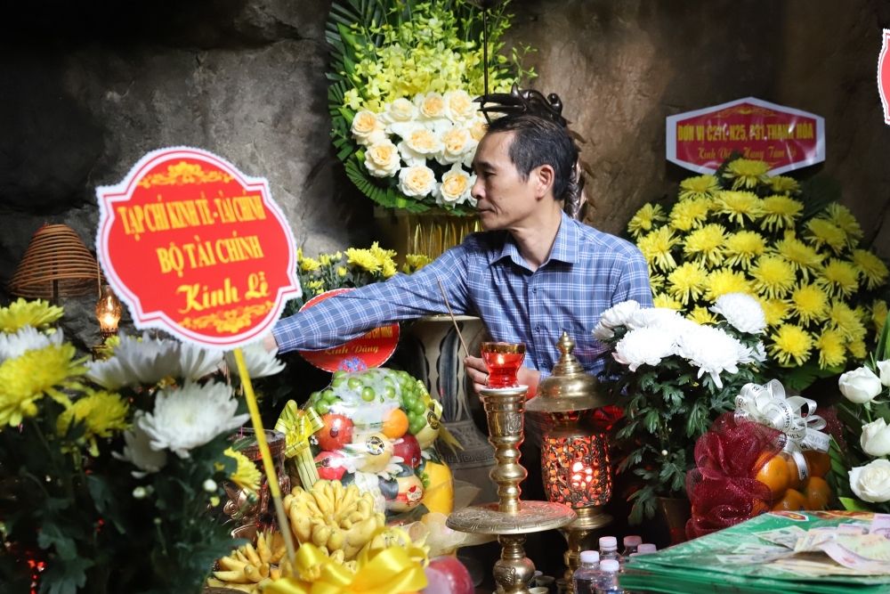 Tạp chí Kinh tế - Tài chính: Hành trình về với những địa chỉ đỏ, bồi đắp lòng biết ơn Tạp chí Kinh tế - Tài chính