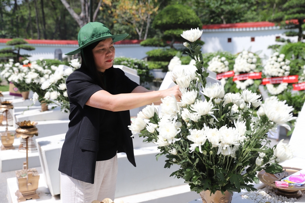 Tạp chí Kinh tế - Tài chính: Hành trình về với những địa chỉ đỏ, bồi đắp lòng biết ơn Tạp chí Kinh tế - Tài chính