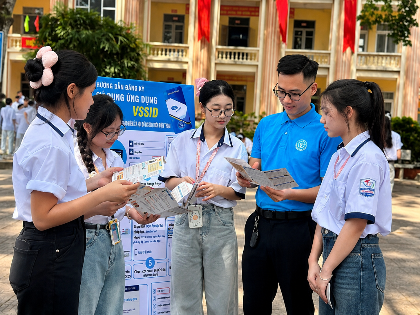 Phấn đấu 100% học sinh, sinh viên tham gia bảo hiểm y tế năm học 2026-2027