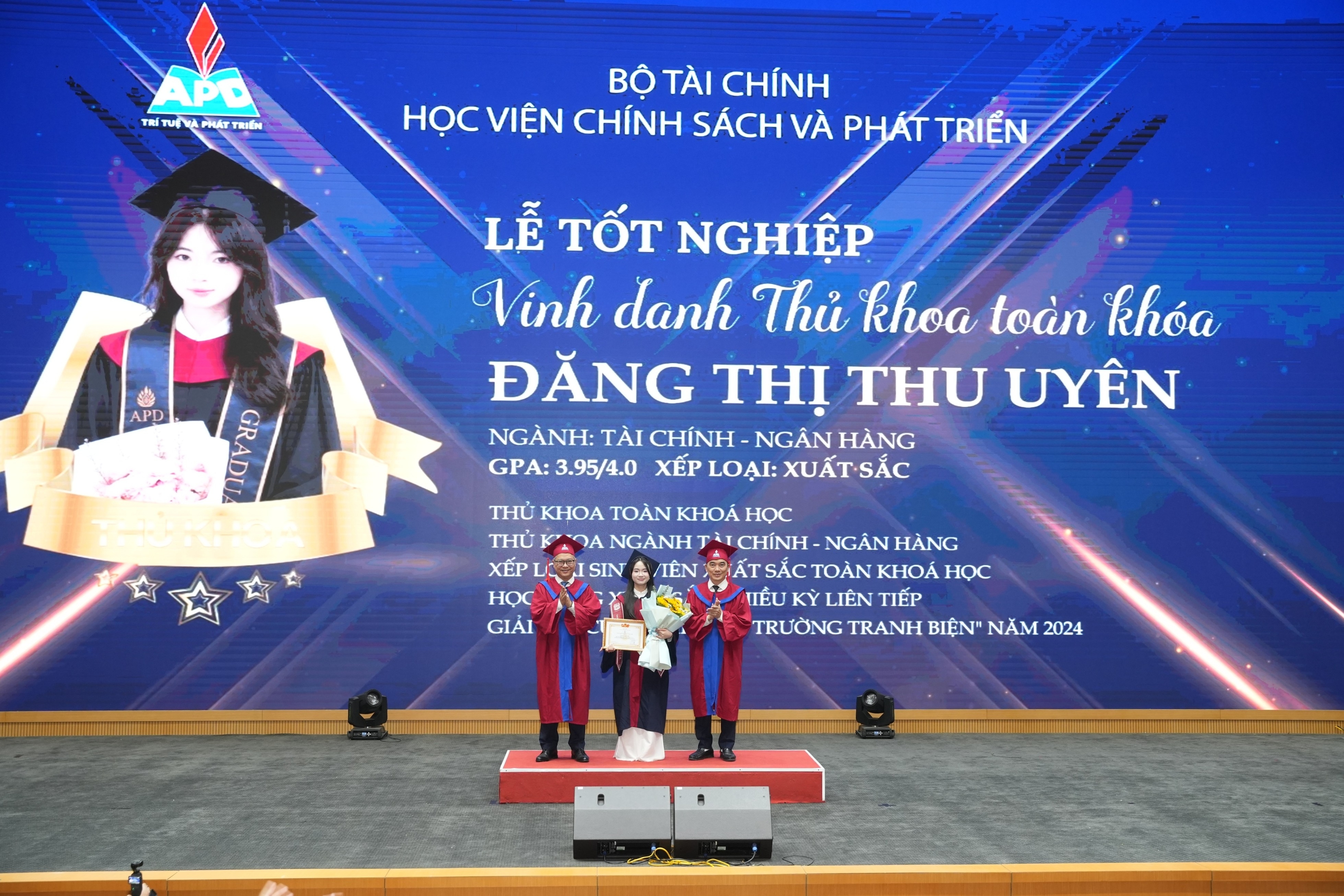 Tân cử nhân Học viện Chính sách và Phát triển: Tự tin dấn bước, biến thách thức thành cơ hội
