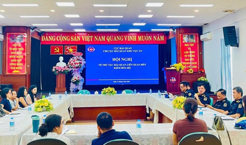 Hải quan khu vực XV chủ động hỗ trợ doanh nghiệp rút ngắn thời gian thông quan