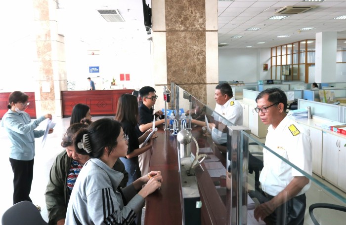 Làm gì để chính sách giảm 30% thuế thu nhập phát huy hiệu quả trong thực tiễn?