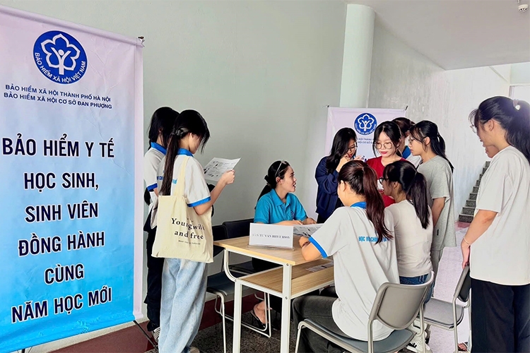 Chính sách bảo hiểm y tế học sinh, sinh viên góp phần chăm lo cho thế hệ tương lai.