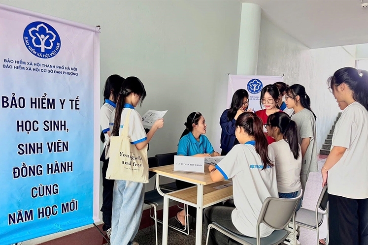 Bảo hiểm y tế học sinh, sinh viên - Lời cam kết chăm lo cho thế hệ tương lai