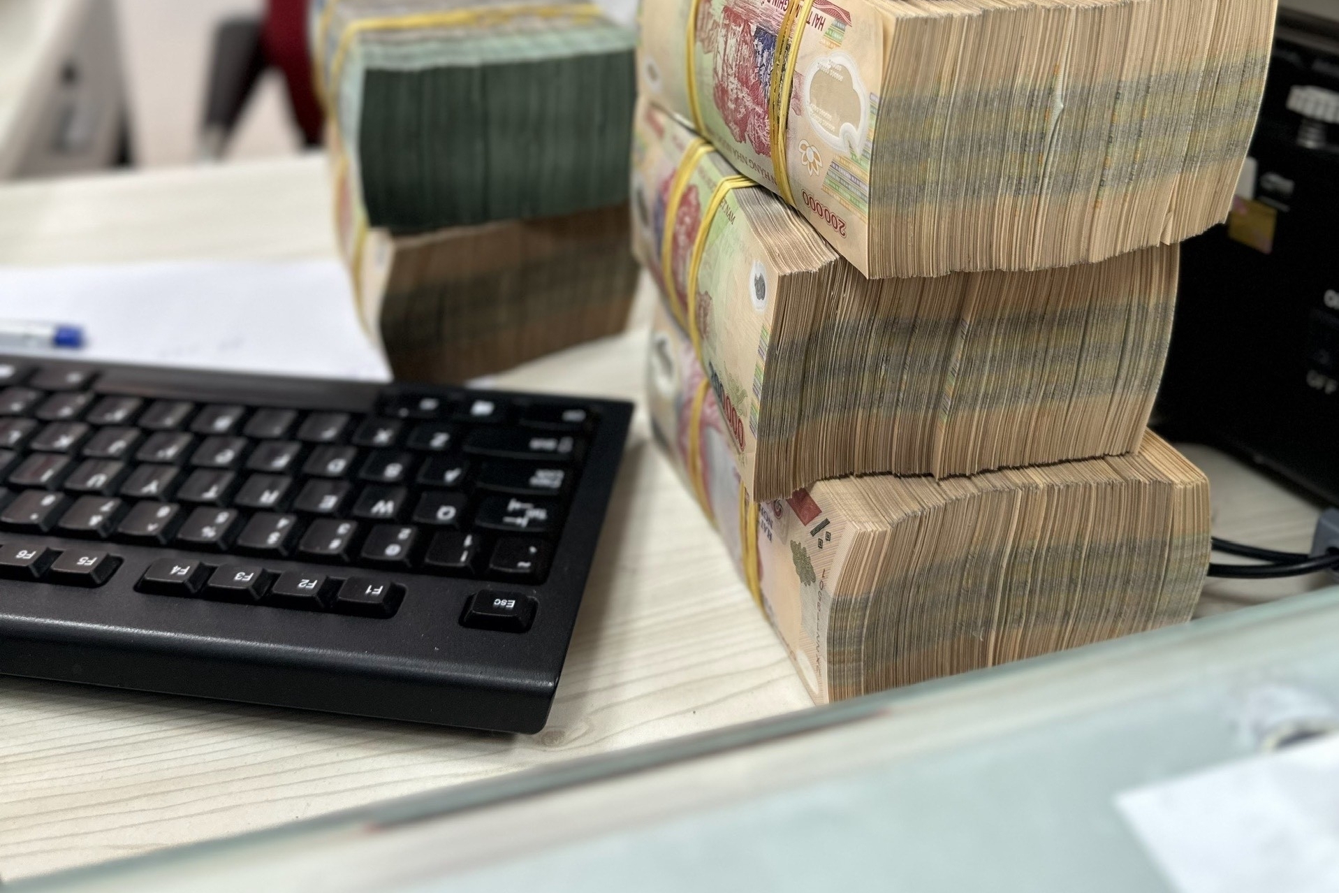 Nợ công an toàn, thêm dư địa cho tăng trưởng 2 con số
